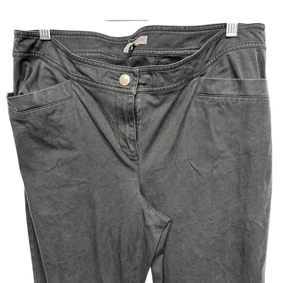 Eileen Fisher Cotton/Spandex Blend Black Chino Tapered Leg Pant Size Medium - Picture 4 of 11